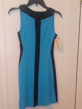 NWT Sleeveless Blue Panelled Sheath Dress with Black Accents, SMALL